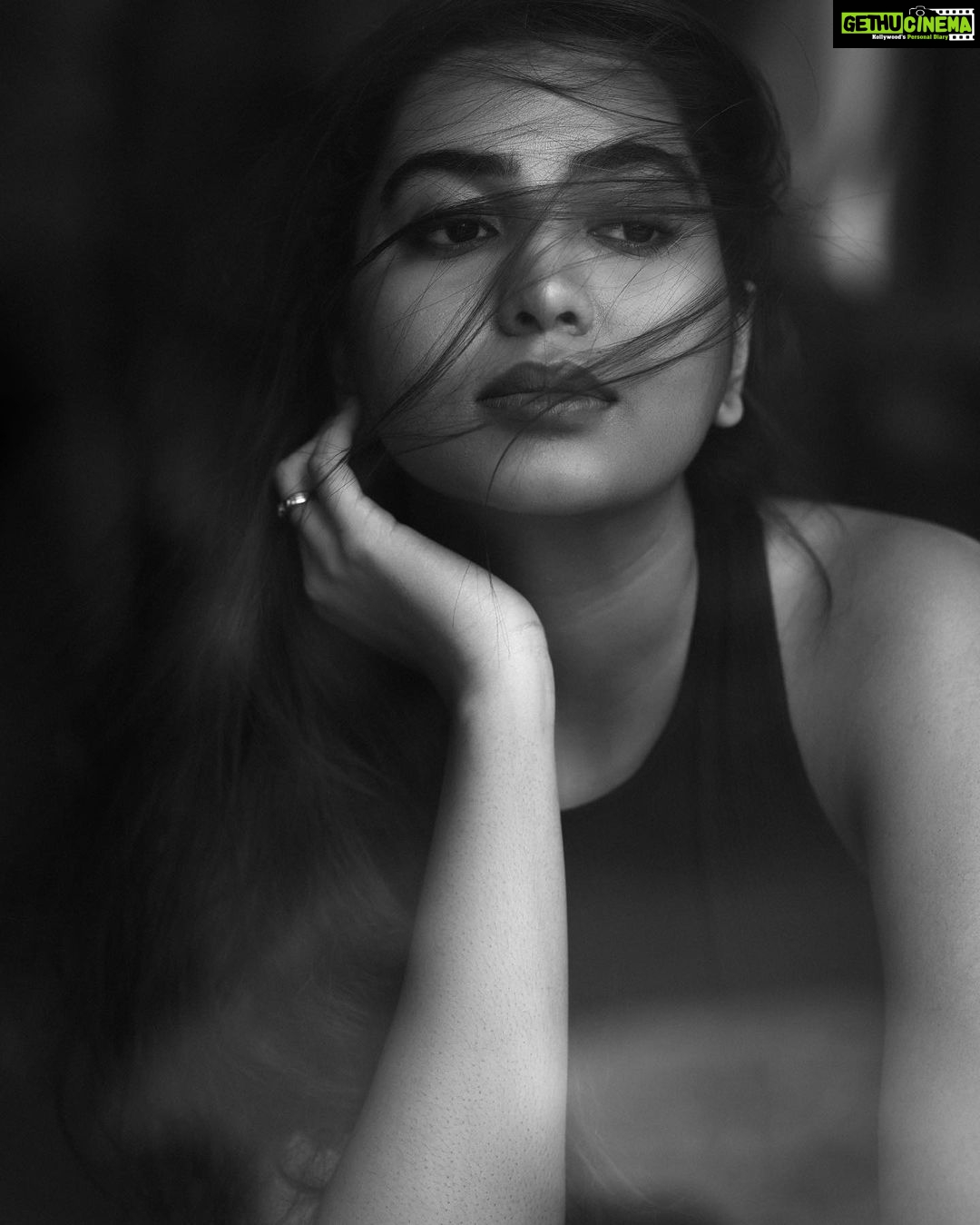 Shivathmika Rajashekar Instagram - Cast me in a Rom-Com Thanks in advance 🤍
