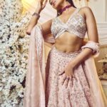 Shivathmika Rajashekar Instagram - For @teach_for_change with Shaadi by Marriott Presented by @theantoraofficial Powered by @ftvsalon.banjarahills.hyd Co powered by @argentumartshyderabad Outfits: @varunchakkilam Jewellery: @hiyajewellers Footwear: @rapport_shoes Makeup: @sibaram_patro Styled by @officialanahita Photography: @shreyansdungarwal Co hosted by @westinhyderabad Sponsored by @aryanajevents Ground Transport: @mercedesbenzsilverstar Decor: @minttusarna #teachforchange2023 #shaadibymarriott