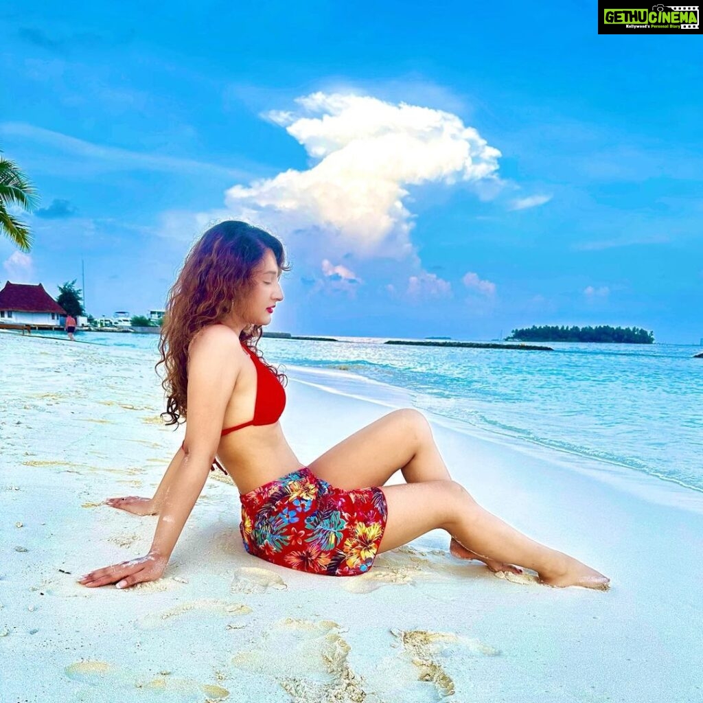 Shivya Pathania Instagram - 🧜‍♀🌊☮❤ Bandos Maldives