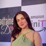 Shraddha Arya Instagram – Date Night… Chiefly, with the box of Popcorns! 😂
Do not Miss #BadtameezDil on @amazonprime MiniTv . 
@ektarkapoor , We Love You! ❤️