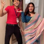 Shraddha Arya Instagram – We’re crazy and we know it! 😎
This was long pending @sarya12 . Was just waiting for you to get rid of Crutches 😬🫶🏻
.
.
#Obsessed #ShraddhaArya #PreeVeer #Preeta #Rajveer #ParasKalnawat #Fam #KundaliBhagya #Happy