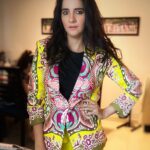 Shruti Seth Instagram - Unmissable My eyes automatically gravitate towards loud, pop, shiny, neon, bold type of clothes. So how could this outfit escape me! Make up @tulsi5solanki Hair styling @pujashrijain #shoot #style #fashion #lifestyle #instagood #shruphotodiary Mumbai, Maharashtra
