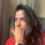 Shruti Seth Instagram - Je m’appelle, Shruti! Shruti (Sanskrit: श्रुति, IAST: Śruti, IPA: [ɕrʊtɪ]) in Sanskrit means “that which is heard” and refers to the body of most authoritative, ancient religious texts comprising the central canon of Hinduism : The Vedas. And in music; The shruti or śruti [ɕrʊtɪ] is the smallest interval of pitch that the human ear can detect and a singer or musical instrument can produce. Via @wikipedia #name #reels #trending #trendingreels #shruphotodiary