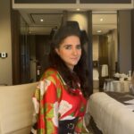 Shruti Seth Instagram – Transition 

Make up @tulsi5solanki 
Hair styling @pujashrijain 
Styling by moi from my own wardrobe 🥰

#host #event #reels #trendingreels #shruphotodiary