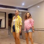 Shruti Ulfat Instagram - Just a quick dance reminder 🌻 . . . #chitrashirawat #dancereel #ʀᴇᴇʟᴠɪᴅᴇᴏ #dancereelsindia #shrutipanwar #trendingdance Mumbai - मुंबई