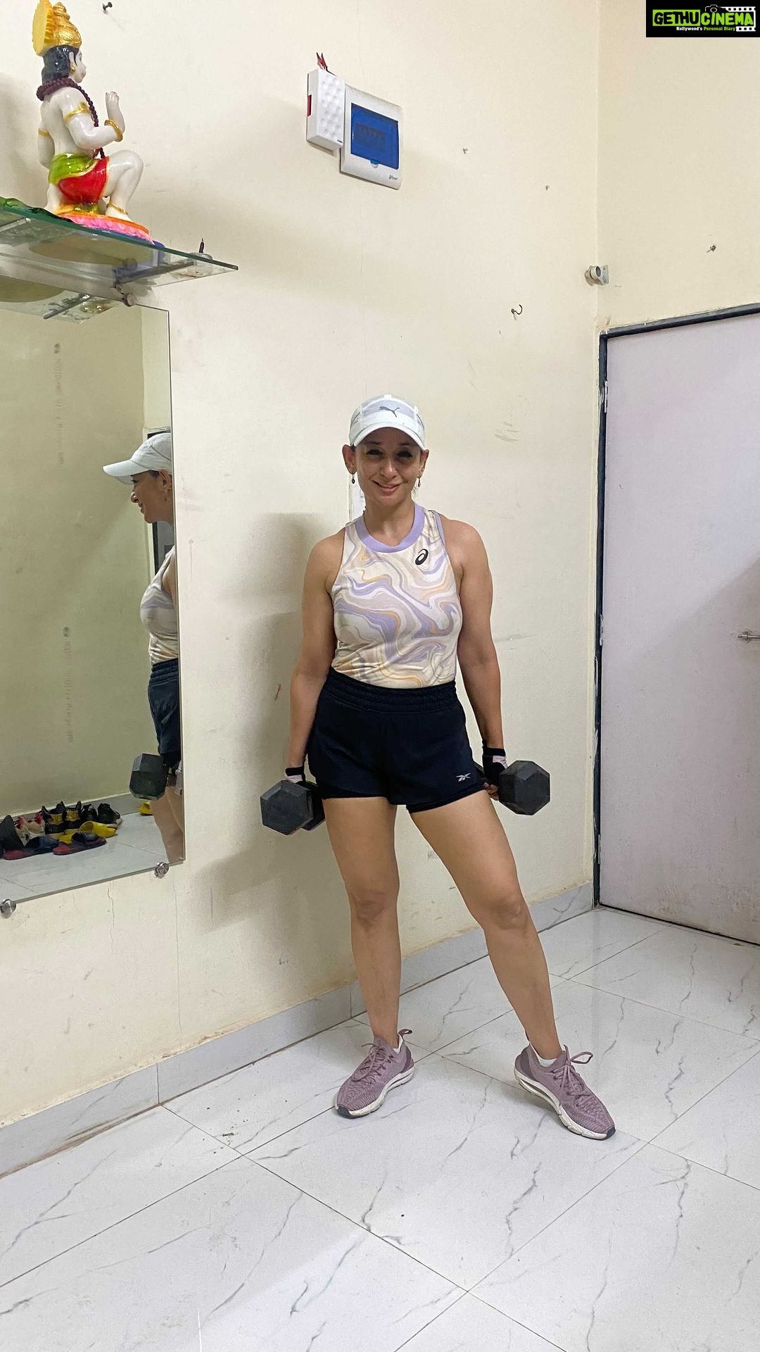 Shruti Ulfat Instagram - Posted @withregram • @louisfitness10 #me #icandoit #fitness #motivation #gym #bodybuilding #excercise #cardio #power #goat #lovelife #weightloss #fit #run #jog #besttrainer #followme