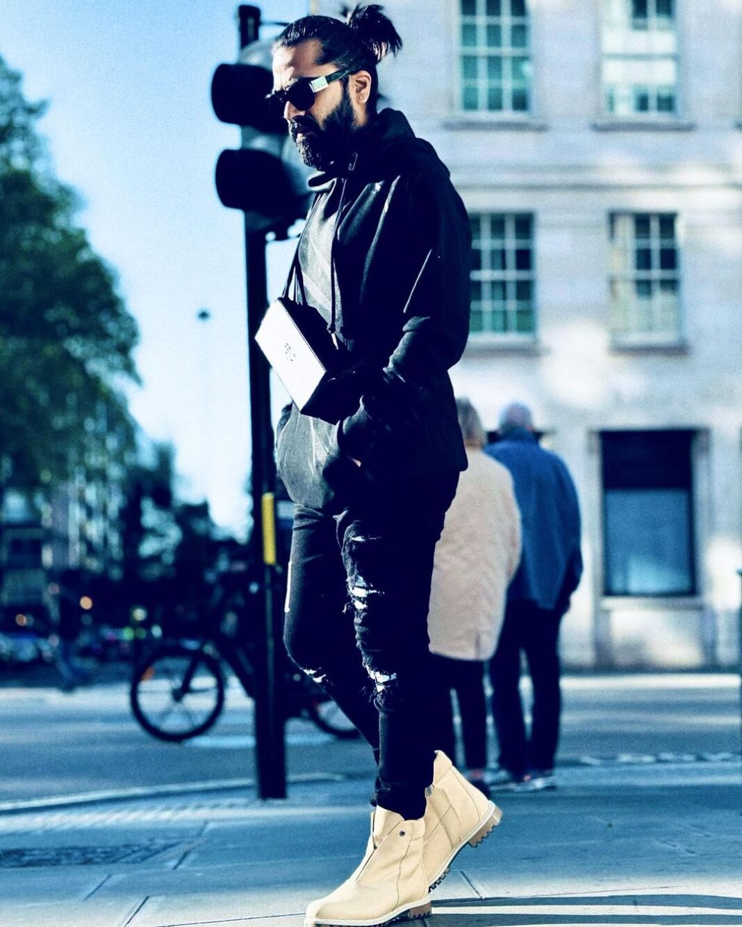 Silambarasan Instagram - 🖤🤍
