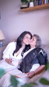 Simple Kaul Instagram - Life began with waking up and loving my mother’s face, and today I celebrate the woman who gave me everything. 

Thank you, Mom, for your unwavering love and support. And what better way to honor you than with beautiful jewellery from @CaratLane💜

Use code “CM52” and get 5% off on ALL diamond jewellery @CaratLane on min purchase of ₹15,000✨

#Ad #GiftACaratLane #MothersDay #CaratLane #KhulKeKaroExpress #MyCaratLaneStory