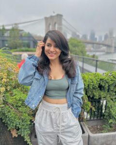 Simple Kaul Instagram - My experience of the city ! 
Brooklyn bridge stunning stunning stunning 🤩