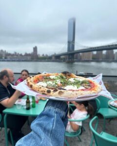 Simple Kaul Instagram - My experience of the city ! 
Brooklyn bridge stunning stunning stunning 🤩
