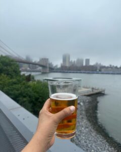 Simple Kaul Instagram - My experience of the city ! Brooklyn bridge stunning stunning stunning 🤩 Brooklyn, New York