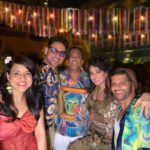 Simple Kaul Instagram - What a fab fab Portuguese carnival organised my friend @saraarfeenkhan & her team at @1bhkvashi yesterday !! It was so much funnnnn 🍻🍾🤩 Thanku @ahummingway @ahummingwayatelier for your lovely outfit 🍻 1BHK VASHI