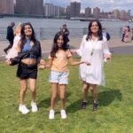 Smita Bansal Instagram - On a holiday with #swifties #anaagha @stashamohla #newyoukdiaries #dumbo #vacation #family #mammasbabygirls #stana #manhattanbridge #shakeitoff #taylorswift