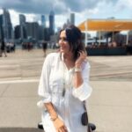 Smita Bansal Instagram - Head in the clouds. #newyorkdiaries #vacation #dumbo #white #clouds