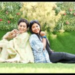 Smita Bansal Instagram - WE STAY TOGETHER, WE SLAY TOGETHER...😎 @bansalsmita_ #bts #bhagyalakshmi #instagram #instagood #friends #friendship