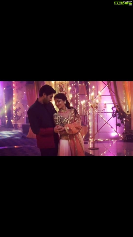 Sriti Jha Instagram - "Reliving the best memories of my life on the sets of Kumkum Bhagya with the super talented Sriti Jha. These moments will always hold a special place in my heart ❤️ #Throwback #KumkumBhagya #Memories #GorgeousCoStar" . . . . #mish #mishal #mishalraheja #laagitujhselagan #ishqkarangsafed #moherangdaal #kumkumbhagya #colourstv #zeetv #sonytv #india #mumbai #pets #petlove #goldenretrievers #superstar #Rockstar #handsome #unconditiknallove #artist #actor #performer #performingartist Mumbai - मुंबई