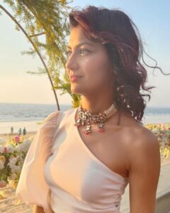 Sriti Jha Instagram - She gave me pockets 
Styled by @stylebysaachivj