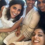 Sriya Reddy Instagram – The great gift of life is friendship and I have received it ! I have known Each of them from school and they have defined my childhood in so many ways ! Each one of them hold such beautiful memories which I can hold on forever and cherish them . Some definitely very embarrassing ,but i feel so happy when I’m with them . So proud of each one of them and what they have achieved in their lives. Sound definitely had to be switched off 🙈