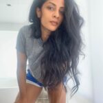 Sriya Reddy Instagram - For me exercise is more mental than physical . I crave for my sanity . Not just the endorphins,but my energy,confidence and relaxation are all motivated by it - Jonathan keltz