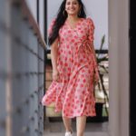 Sshivada Instagram - Dressed up just to chill 😎😎 📸 @bennet_m_varghese Styling @styyledbyjoe @joe_elize_joy Outfit @smgclothingstudio MUA @sajeesh_s_0619_make_over Hair @sajani_mandara_makeupartist #casual #dressup #casualoutfit #liveyourlife #loveyourlife #happiness #beingyourself #photography