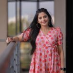 Sshivada Instagram - Dressed up just to chill 😎😎 📸 @bennet_m_varghese Styling @styyledbyjoe @joe_elize_joy Outfit @smgclothingstudio MUA @sajeesh_s_0619_make_over Hair @sajani_mandara_makeupartist #casual #dressup #casualoutfit #liveyourlife #loveyourlife #happiness #beingyourself #photography