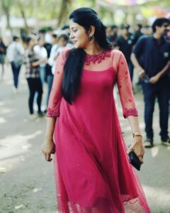 Sshivada Instagram - Red ♥️🥰🌹

PC @jenson_j_photography 
Wearing @alankaraboutique ♥️♥️
Accessories @kallarackalladiescollection 

#red #reddress #happymorning #smile #happiness #ladyinred