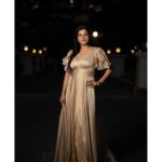 Sshivada Instagram - And then she lived a life of her dreams 😍🥰✨✨ Styled by @paviiiee_08 Hair by @preethi_hairstylist Outfit @lopa_tailoring_and_embroidery Photography: @the.portrait.culture @talesbyashif @shotsbyuv @sat_narain @srivathsan_vijayaraghavan @blackshadowsfotography @she_awards #dreamer #liveyourlife #loveyourlife #lovewhatyoudo #redcarpet #sheawards