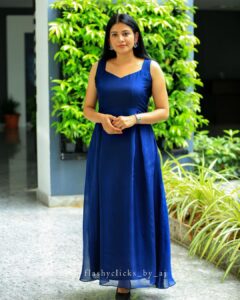 Sshivada Instagram - Feeling confident and Blue-tiful 😊😍

Happy Easter!!!

Clicked by : @flashyclicks_by_aj 
Styling : @joe_elize_joy 
  @styyledbyjoe
Outfit : @trose_by_isabella 
MUA : @sshivadaoffcl 🫣😊

#blue #bluedress #easter #promotions #movie #jawanummullappoovum