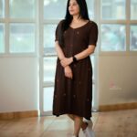 Sshivada Instagram - When you couldn’t resist yourself posting all the pics in one single go 😝🫣Wearing brownies 🤎🟤 PC : @abinprasad_cherthala Outfit : @bandhan_my_boutique Styling: @styyledbyjoe @joe_elize_joy Assisted by : @Akshara_karimbil MUA : @divyas_makeover_ #valentinemonth #brown #browndress #comfyoutfit #casual #promotion #moviepromotion #jawanummullappoovum