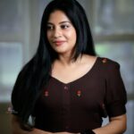 Sshivada Instagram - When you couldn’t resist yourself posting all the pics in one single go 😝🫣Wearing brownies 🤎🟤 PC : @abinprasad_cherthala Outfit : @bandhan_my_boutique Styling: @styyledbyjoe @joe_elize_joy Assisted by : @Akshara_karimbil MUA : @divyas_makeover_ #valentinemonth #brown #browndress #comfyoutfit #casual #promotion #moviepromotion #jawanummullappoovum