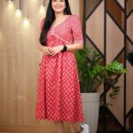 Sshivada Instagram - It’s valentine month indeed…so let me choose red😊❤️🥰 PC : @abinprasad_cherthala Outfit : @bandhan_my_boutique Styling: @styyledbyjoe @joe_elize_joy Assisted by : @Akshara_karimbil MUA : @divyas_makeover_ #valentinemonth #red #reddress #comfyoutfit #casual #promotion #moviepromotion #jawanummullappoovum