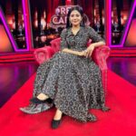 Sshivada Instagram - Just carry on with a smile😊🥰✨ Styling : @styyledbyjoe Outfit : @zaitra_couture Assisted by : @_a.l.b.i.n MUA : @sajeesh_s_0619_make_over Hair : @triple_a_hair_styling_ #happylife #happyvibes #justlikethat ##amritatv #redcarpet #promotion #jawanummullappoovum