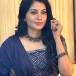 Sshivada Instagram - Getting that desi vibes😍🥰❤️ Styling : @styyledbyjoe Outfit : @zaitra_couture Jewellery : @jeeth_collection Assisted by : @_a.l.b.i.n MUA : @sajeesh_s_0619_make_over Hair : @triple_a_hair_styling_ #traditionalwear #traditional #desivibes #desi #desigirl #amritatv #redcarpet #promotion #jawanummullappoovum