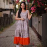 Sshivada Instagram - 🌸🌺 📸 @bennet_m_varghese Styling @styyledbyjoe @joe_elize_joy Outfit @smgclothingstudio MUA @sajeesh_s_0619_make_over Hair @sajani_mandara_makeupartist #casual #dressup #casualoutfit #liveyourlife #loveyourlife #happiness #beingyourself #photography #flowers