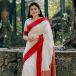Sshivada Instagram - இனிய பொங்கல் நல்வாழ்த்துக்கள்🥰😍 PC: @deepak_divakaran_photography_ @anoop_guruvayoor_ @wanderkutty @prasanthguruvayur @ratheeshguruvayur Jwellery @wedding_rental_sale_jewellery_ #pongal #wishes #happypongal #makarsankranti #stayblessed