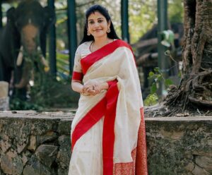 Sshivada Instagram - இனிய பொங்கல் நல்வாழ்த்துக்கள்🥰😍

PC: @deepak_divakaran_photography_ 
@anoop_guruvayoor_ 
@wanderkutty 
@prasanthguruvayur 
@ratheeshguruvayur 

Jwellery @wedding_rental_sale_jewellery_ 

#pongal #wishes #happypongal #makarsankranti #stayblessed