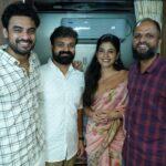 Sshivada Instagram - “2018 -Everyone is a hero”😍🥰 This movie took me down the memory lane to the year 2018-Kerala floods.The year when we stood together,against all odds ,to show the love for humanity.Am sure this emotional roller coaster ride would definitely connect each and everyone of us.Kudos and congratulations to our captain @judeanthanyjoseph and the entire team of 2018 .Am extremely happy and proud to say that am too a part of this intense and phenomenal movie.For those who haven’t watched it yet ,do experience it in theatres near you.😍😊 PS : These pics were taken during the shoot and few during the promotions of the movie. @judeanthanyjoseph @venukunnappilly @iamantojoseph @tovinothomas @asifali @kunchacks @actorindrans @vineeth84 @lal_director @narainraam @ajuvarghese @koshyvinitha @tanviram @aparna.balamurali @kalaiyarasananbu @devanandha.malikappuram @_vriddhi_ @sudheesh_actor @__nayanaprasad__ #2018 #keralaflood #everyoneisahero #gratitude #overwhelmingresponse #thankyou