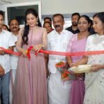 Sshivada Instagram - Glimpses from the inaugural ceremony of Tara Beauty Parlour at Angamaly 😍🥰 Outfit @alankaraboutique MUA @sshivadaoffcl 🫣& @sajeesh_s_0619_make_over Hair #maryfurtal #inauguration #beautyparlour #angamaly #newbeginnings #happyus