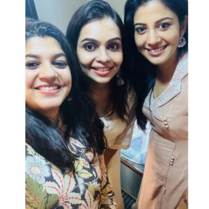 Sshivada Instagram - “2018 -Everyone is a hero”😍🥰
This movie took me down the memory lane to the year 2018-Kerala floods.The year when we stood together,against all odds ,to show the love for humanity.Am sure this emotional roller coaster ride would definitely connect each and everyone of us.Kudos and congratulations to our captain @judeanthanyjoseph and the entire team of 2018 .Am extremely happy and proud to say that am too a part of this intense and phenomenal movie.For those who haven’t watched it yet ,do experience it in theatres near you.😍😊

PS : These pics were taken during the shoot and few during the promotions of the movie.

@judeanthanyjoseph @venukunnappilly
@iamantojoseph
@tovinothomas
@asifali
@kunchacks
@actorindrans
@vineeth84
@lal_director
@narainraam
@ajuvarghese
@koshyvinitha
@tanviram
@aparna.balamurali
@kalaiyarasananbu
@devanandha.malikappuram 
@_vriddhi_ 
@sudheesh_actor
@__nayanaprasad__ 

#2018 #keralaflood #everyoneisahero #gratitude #overwhelmingresponse #thankyou