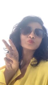 Suhasi Dhami Instagram - Here’s my PRETTY PRETTY WALK 

Special thanks @jaisheeldhami 

#prettygirls #fitness #funnyreels
