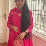 Suhasini Maniratnam Instagram – Get set go ! Can’t hide from insta.  Hi Astha.  This is for you.