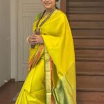 Suhasini Maniratnam Instagram – Reason to dress up on a Sunday evening. ❤️❤️❤️❤️