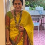 Suhasini Maniratnam Instagram – Reason to dress up on a Sunday evening. ❤️❤️❤️❤️