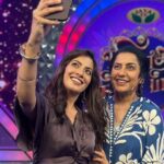 Suhasini Maniratnam Instagram - All in one day. Bharathiraja sir kumar raja balaji Sakthivel Akshay for modern love chennai . Varalakshmi & Sarath kumar for நீ பாதி நான் பாதி. I get to talk to them and document these bright minds all in one day. 👍👍👍👍👍👍
