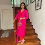 Suhasini Maniratnam Instagram – Get set go ! Can’t hide from insta.  Hi Astha.  This is for you.