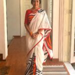 Suhasini Maniratnam Instagram - Bright day in a bright mood. Happy day to all