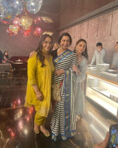 Suhasini Maniratnam Instagram - Ps 2 Hindi with friends in mumbai 💕💕💕💕❤️❤️❤️❤️❤️