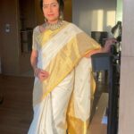 Suhasini Maniratnam Instagram - I am wearing this beautiful pichakam handloom saree for ponniyin selvan event in hyderabad , woven by kuthampally weavers -a small village near Trichur in Kerala . Thank you supriya Kodayath @pichakamweaves for your initiative to bring the exquisite handloom weavers to the forefront through your pichakam weaves.