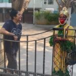 Suhasini Maniratnam Instagram - Mani and I both love the singing of shiv reddy who is a street singer. This morning I heard him saw him and requested bagyatha lakshmi bhaarmma. This is his version.