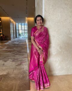 Suhasini Maniratnam Instagram - Wedding time friends time family time nostalgia time.